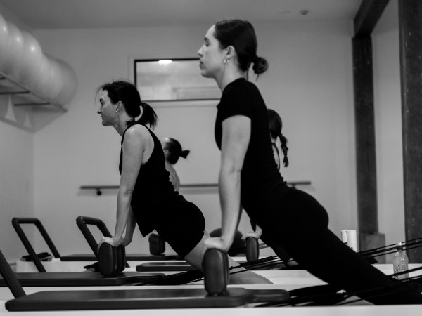 phyx reformer pilates newcastle scaled